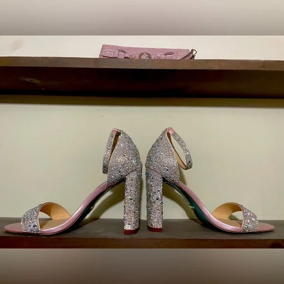 ★Betsey Johnson★K‐POPアイドル愛用★DANI★サンダル Betsey Johnson | Shoes | Betsy Johnson Dani Sandal Heals